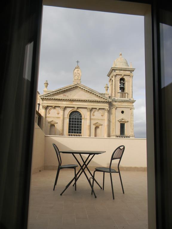 Guest House San Domenico Аугуста Экстерьер фото